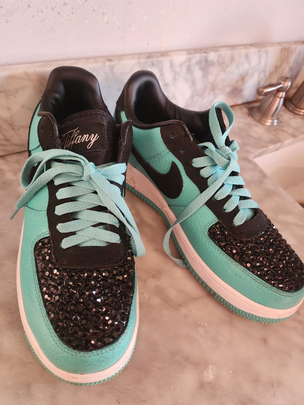 Tiffany & Co. Teal & Black Crystal Low-Top Sneakers